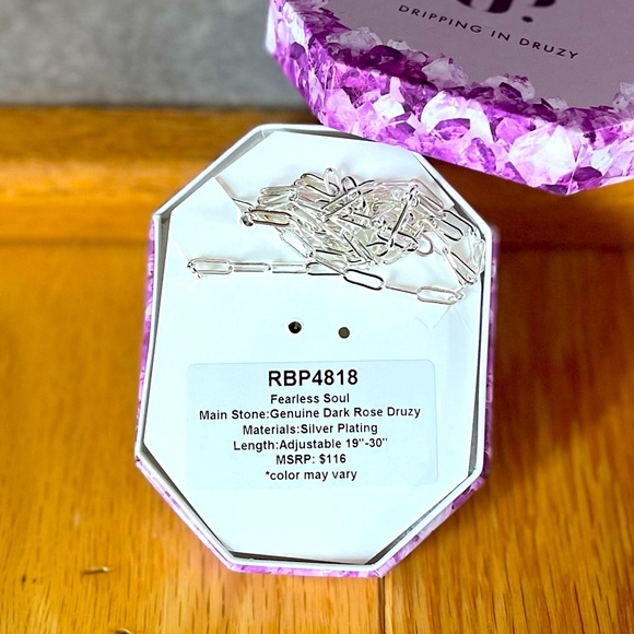 Bomb Party Dripping in Druzy Necklace - Fearless Soul - Picture 2 of 3